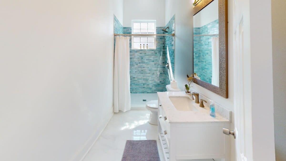 Sunny 5Bed W Parking And Direct Streetcar Access Villa New Orleans Eksteriør bilde